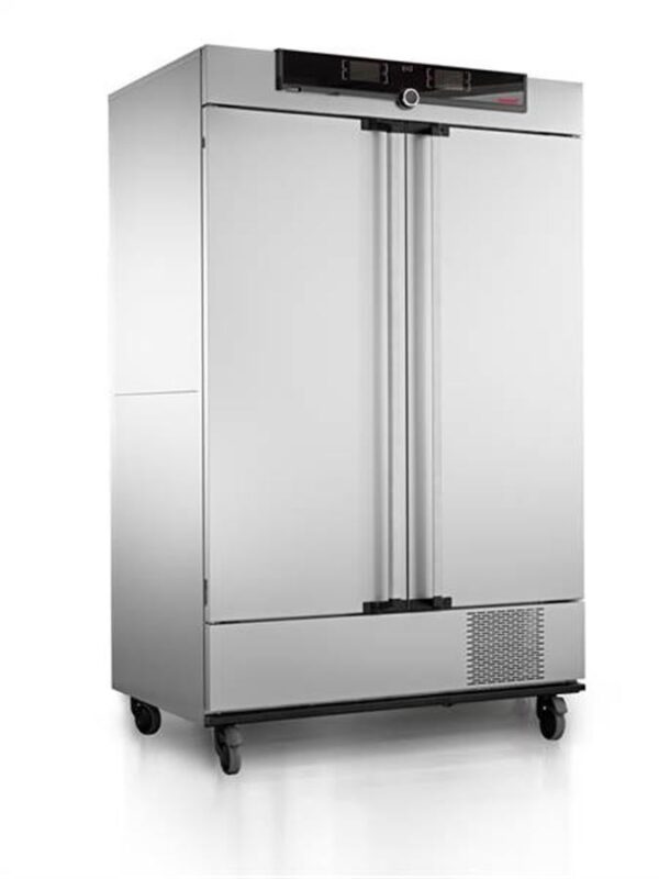 Memmert Laboratory and Industrial Climate and Stability Chamber ICH750 749L