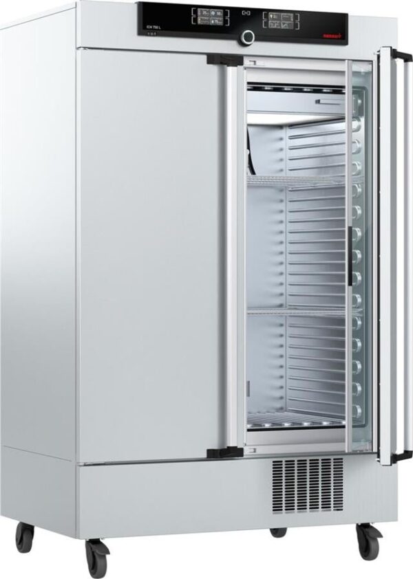 Memmert Laboratory Climate and Stability Chamber ICH750L 749L with light