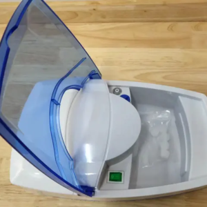 Handheld medical nebulizer