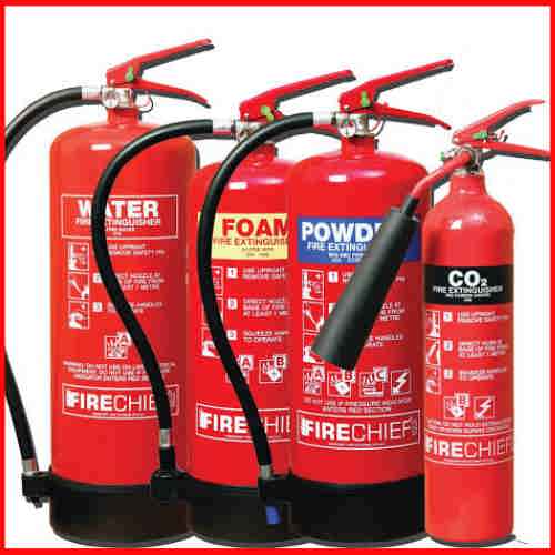 Fire Extinguishers. Hazards and Accidents in the Laboratory: Staying Safe