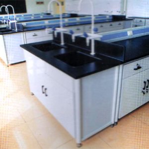 Aluminium & Wooden Lab. Bench