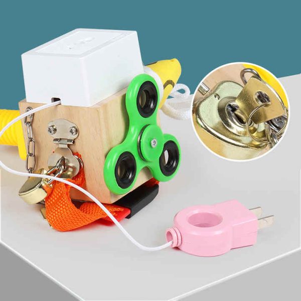 Factory Direct Sale Factory Price Cubic Fidget Wooden Toys Early Educational Toys For Child Kids