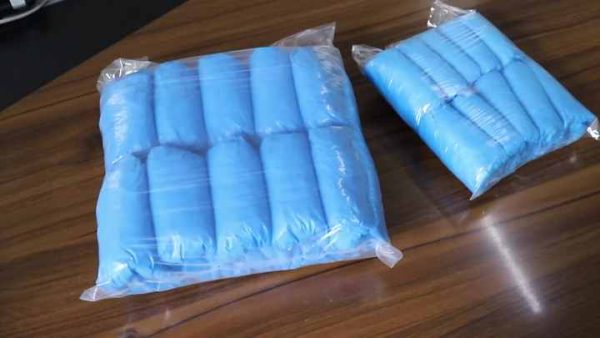 Disposable Hot Sale Anti-Dust Overshoes Foot Covers Consumable PE Protective Plastic Shoe Covers