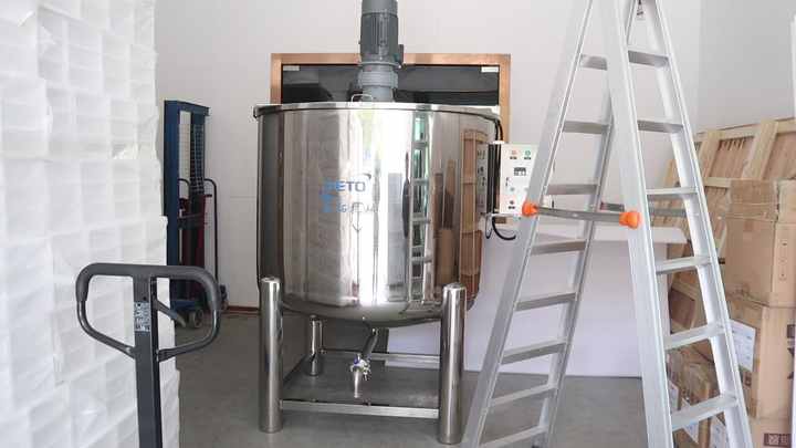 YETO 1000 2000L Stainless Steel Sanitary Liquid Mixing Tank With Agitator juice Oils Dairy Industrial Blender mix tank food