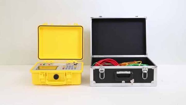 HTBC-V Comprehensive Multi-function Auto Digital TTR Meter Three Phase Transformer Turns Ratio Electrical Test Equipment