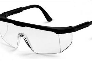 Quantum Retail Eye Protection Safety Goggles Glasses Anti-Droplets Protective Eyeglass with Clear Polycarbonate Lens for Power Tool, Welding, Laboratory, Wood-working, Medical Lab, Driving, Laboratory Safety Goggle (Free-size) ( Pack of 1 ) Power Tool, Welding, Laboratory, Blowtorch, Wood-working  Safety Goggle  (Free-size)