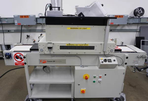 Fusion UV Systems (Heraeus Noblelight)  DRSE-101-QNL UV conveyor curing oven (3974)