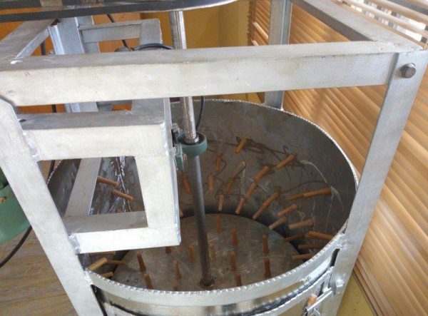 Industrial Defeathering Machine (Electric-Powered |Medium | Large)