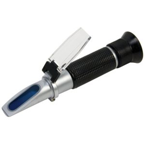 REFRACTOMETER
