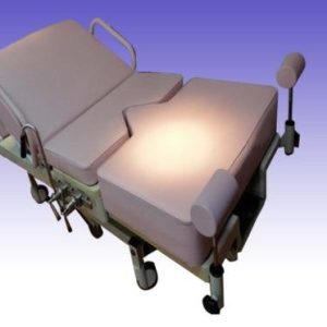 RS136 Hilrom Delivery Bed electric