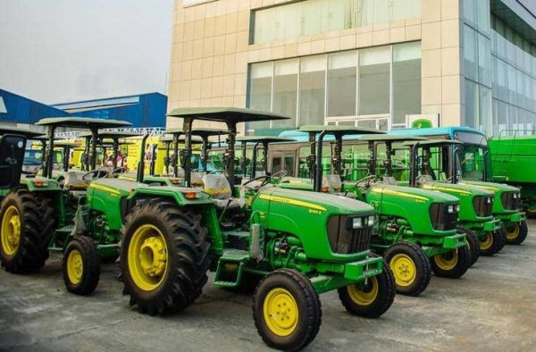 65hp Tractors (4WD | 2WD)