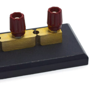 Two Way Copper Plug Key Switch, 4mm Terminals with 2 Removable Plugs - Eisco Labs