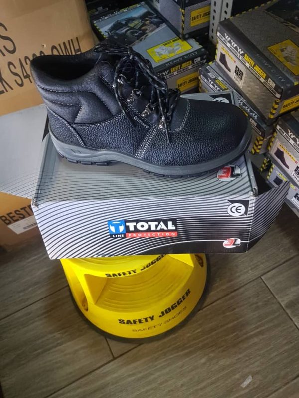 Total Safety Boot