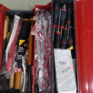 FACOM 89PC CUSTOM-BUILT STANDARD MECHANICAL TOOLS KIT