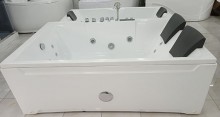 Amak Straight Massage Bathtub/Jacuzzi (Hiusband and Wife)