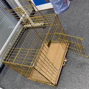 Luxury gold color collapsible wire cage size 3(76cm)