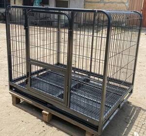 Curved edge heavy metal cage with tyre (110*72*85cm)