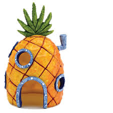 Penn Plax SpongeBob Squarepants Pineapple House with Swim Holes Aquatic Ornament
