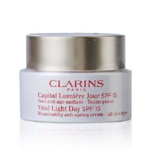 Clarins Vital Light Day Illuminating Anti Ageing Cream SPF 15 50ml