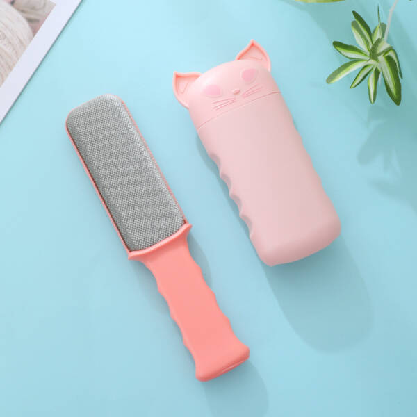 Hair Remover (Cat head design) Cartoon brush