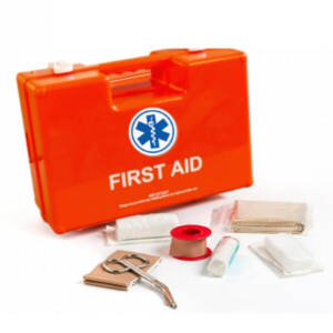FIRST AID BOX PLASTIC (KITTED)