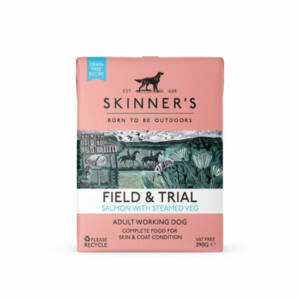 SKINNER?S FIELD & TRIAL SALMON WITH STEAMED VEG CASE OF 18 WET DOG FOOD 390G