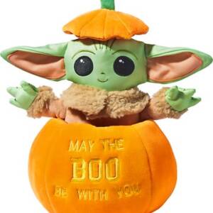STAR WARS Halloween THE MANDALORIAN?s GROGU in a Pumpkin Plush Squeaky Dog Toy