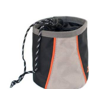 ZippyPaws Adventure Dog Treat Bag, Volcano Black