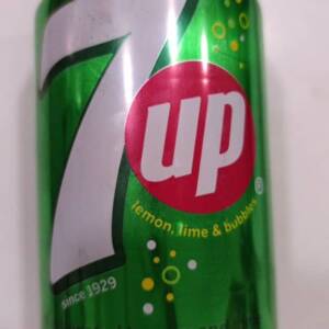 7UP CAN 33CL