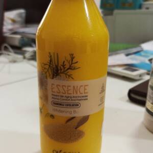 ESSENCE CHAMOMILE EXFOLIATION WHITENING BATH SALTS