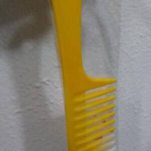 FASHION COMB BIG MOUTH
