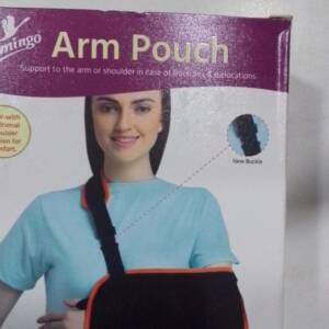 FLAMINGO ARM POUCH (BLACK) MED