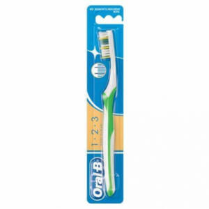 Oral- B 1.2.3 Soft Toothbrush