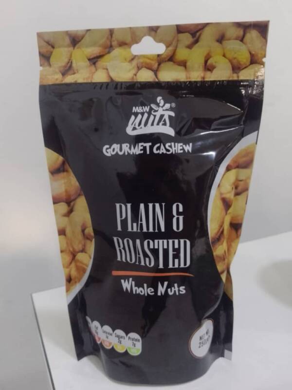 PLAIN & ROASTED WHOLE NUTS 250G