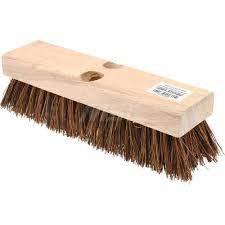 SOURCE WOODEN SCRUB