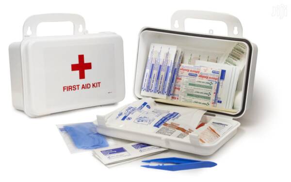 FIRST AID BOX PACKED ?