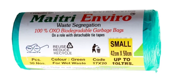 Maitri Enviro Oxo Biodegradable Green Garbage Bags Roll, Size 17 Inch X 20 Inch, 30 Pcs