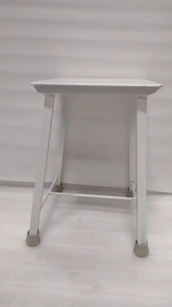 11 Enterprises 300 x 300 x 500 mm Stainless Steel Top Visitor Stool 11E -2058