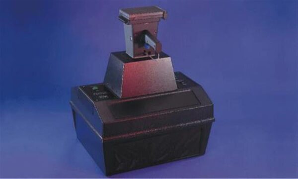 C75 UV Viewing Cabinet