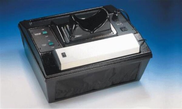 CC-65 UV Viewing Cabinet
