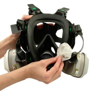 3M? 105 Face Seal Cleaner Pack of 40