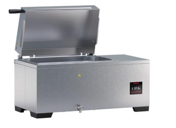Memmert WTB24 Waterbath 23L Capacity