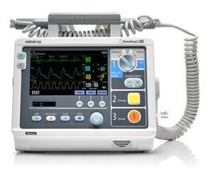 DEFIBRILLATOR Manual (Beneheart D3) + Accessories, English