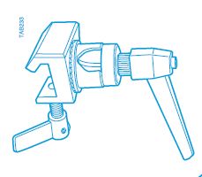 (op. table St?ris) CLAMP, notched for Goepel leg supp.TAB233
