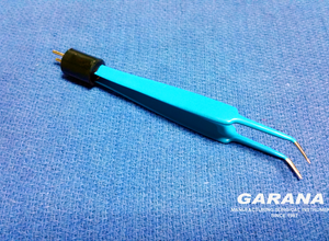 Ophthalmic Bipolar Forceps Iris Angled Tip Size 1mm Autoclavable Reusable Size 12cm