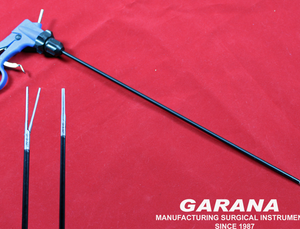 Johan Fenestrated Grasper, 40MM Sigle Action, Insulated Shaft Size 33CM Monopolar 5MM Ratchet Handle