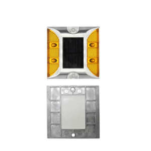 Cat eye solar road stud