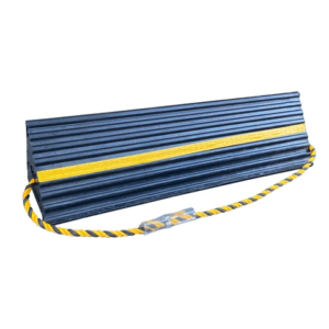 Aviation rubber wheel chock