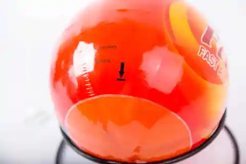 Fire fighting ball