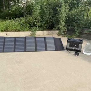 Folding solar panel 560w